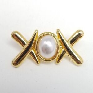 Vintage X's and O'x Gold Tone Faux Pearl Brooch, Hugs and Kisses, Love Lapel Pin